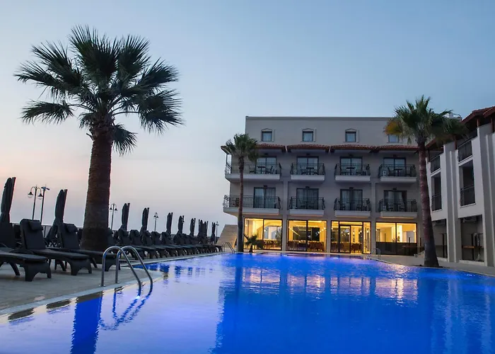 Neopol Hotel