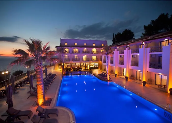 Neopol Hotel